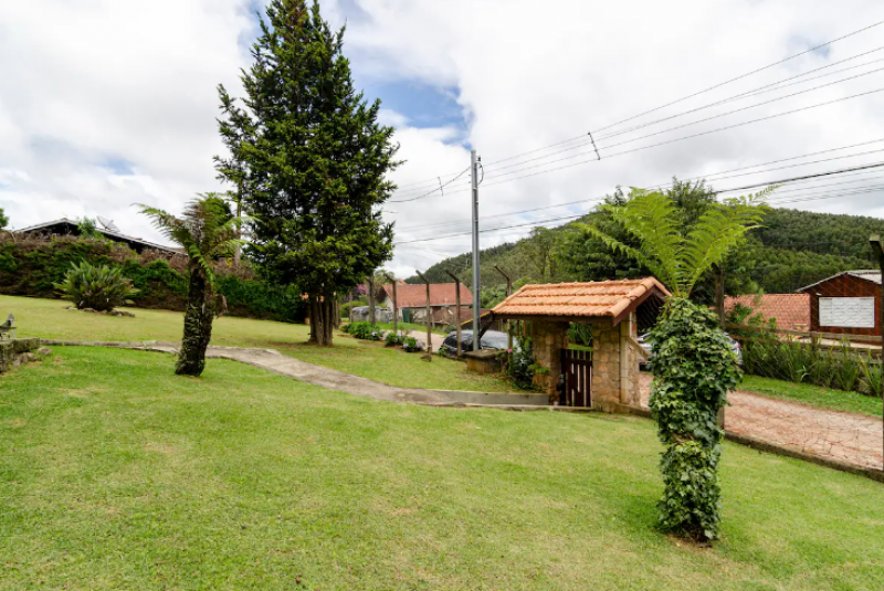 Casa à venda centro com 150m² e 3 quartos por R$ 3.350.000 - 2093300908-jardim-frontal.png