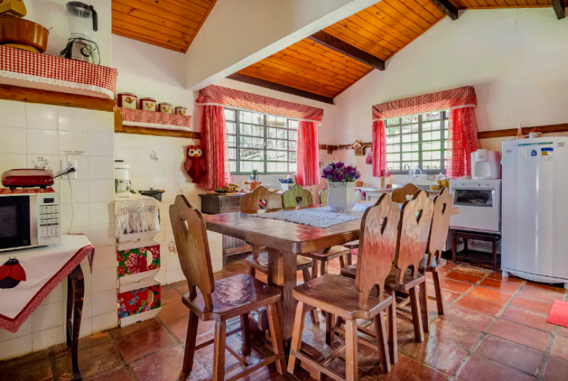 Casa à venda centro com 150m² e 3 quartos por R$ 3.350.000 - 2121159702-cozinha-1.png