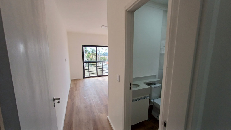 Casa de condomínio à venda Jardim Semiramis com 170m² e 3 quartos por R$ 990.000 - 1377970085-1000032183.jpg