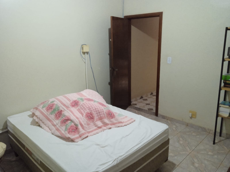 Casa à venda Centro com 200m² e 7 quartos por R$ 1.050.000 - 2024186729-img-20230915-wa0028.jpg