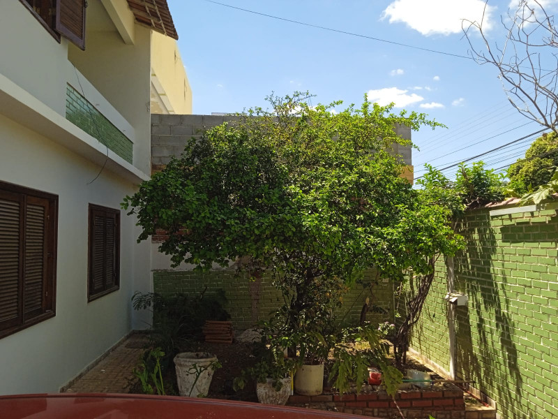 Casa à venda Centro com 200m² e 7 quartos por R$ 1.050.000 - 350632142-img-20230915-wa0037.jpg