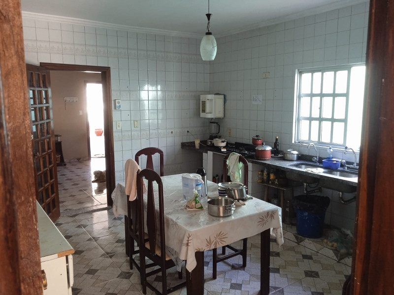 Casa à venda Centro com 200m² e 7 quartos por R$ 1.050.000 - 47467250-img-20230915-wa0032.jpg