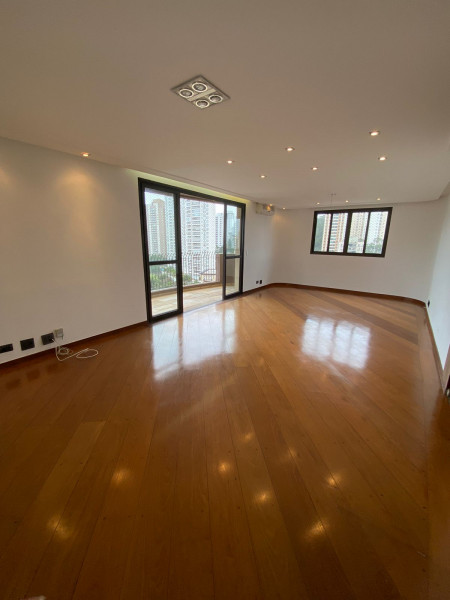 Apartamento à venda Vila Andrade com 254m² e 4 quartos por R$ 945.000 - 1414958017-photo-2023-06-14-13-26-06-11.jpg