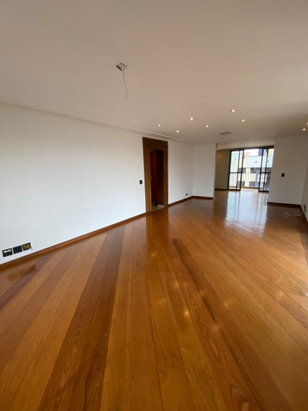 Apartamento à venda Vila Andrade com 254m² e 4 quartos por R$ 945.000 - 581301329-photo-2023-06-14-13-26-06-10.jpg