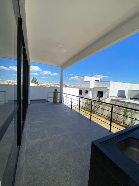 Casa de condomínio à venda Jd. São José com 197m² e 4 quartos por R$ 1.190.000 - 1466616624-fundos.png