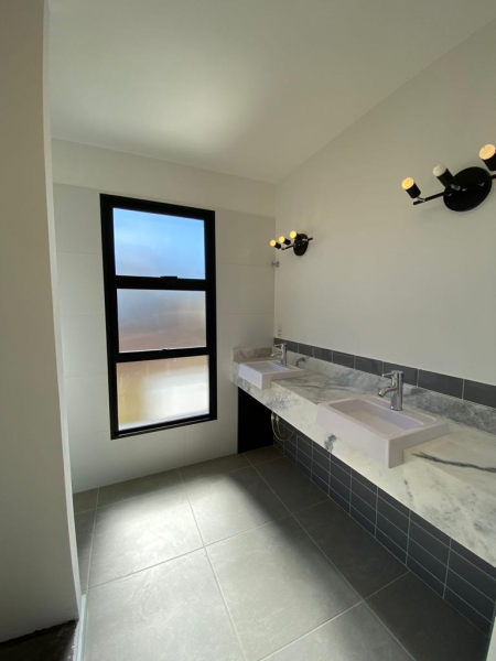 Casa de condomínio à venda Jd. São José com 197m² e 4 quartos por R$ 1.190.000 - 417135092-wc-suite-1.png