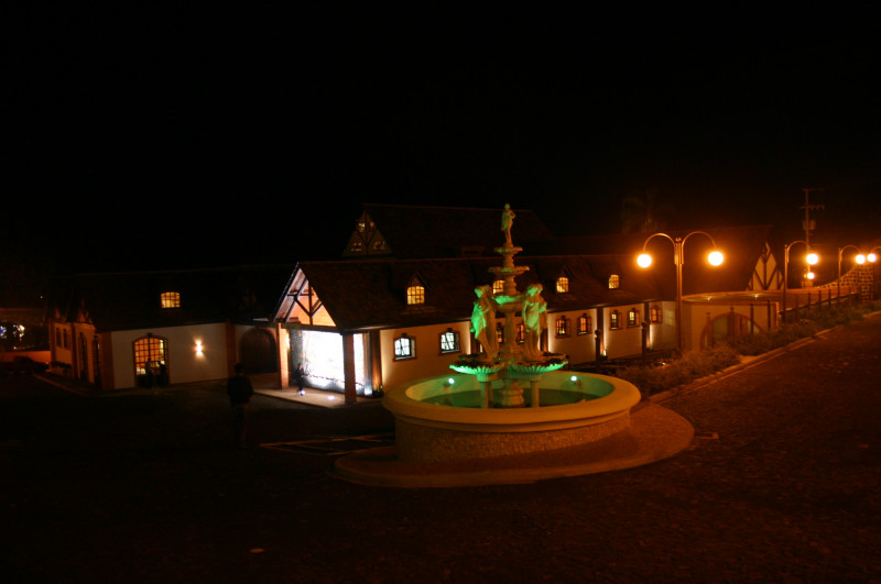 Comercial para alugar centro com 2000m² e 1 quarto por R$ 35.000 - 1700912462-img-0003.JPG