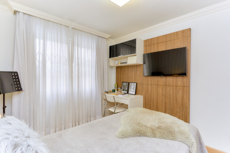 Apartamento à venda Parolin com 137m² e 3 quartos por R$ 730.000 - 1748823614-click.jpg