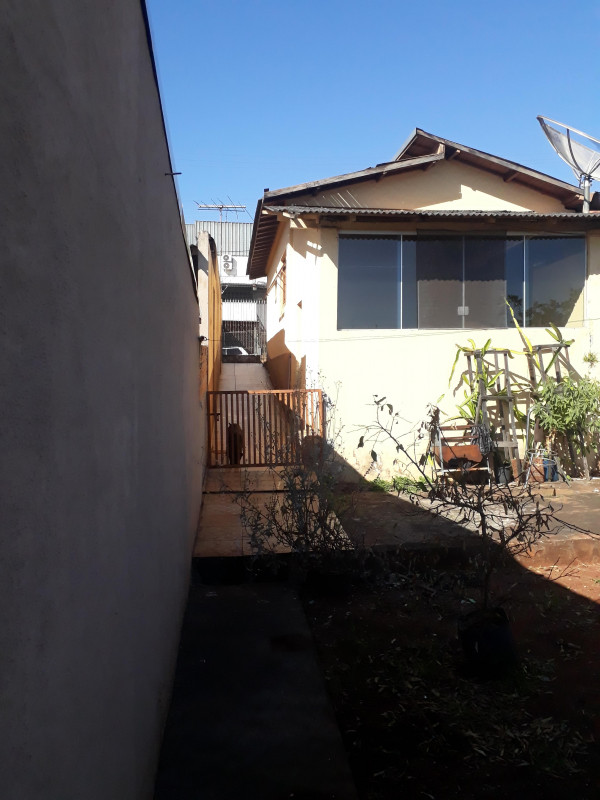 Casa à venda Progresso com 130m² e 3 quartos por R$ 260.000 - 1864949492-fundos-2.jpg