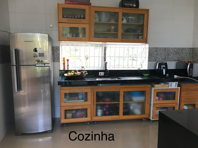 Chácara à venda Loteamento Portal de São Tiago com 200m² e 2 quartos por R$ 390.000 - 19743824-951cd107-8c65-4556-b459-bca689405dc1.jpeg