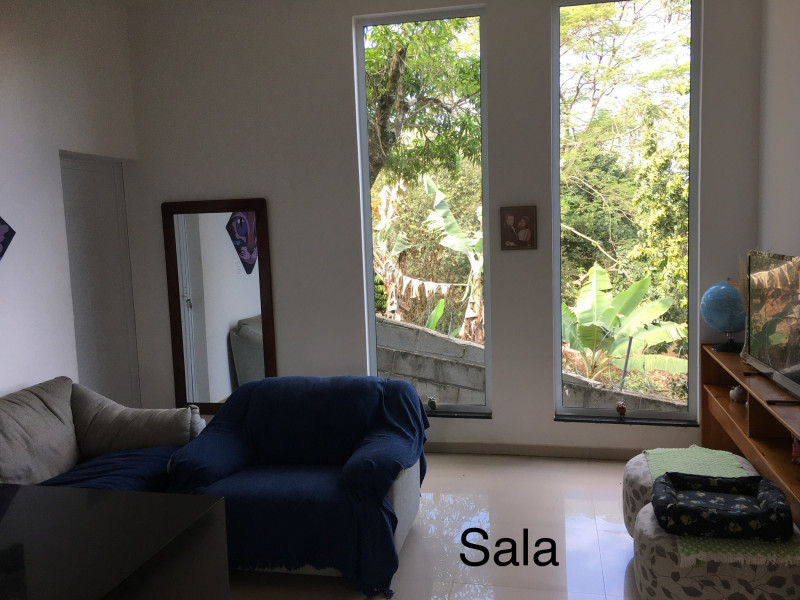 Chácara à venda Loteamento Portal de São Tiago com 200m² e 2 quartos por R$ 390.000 - 223731652-dbb24e0f-3a4d-4cec-9da4-637411dd290e.jpeg