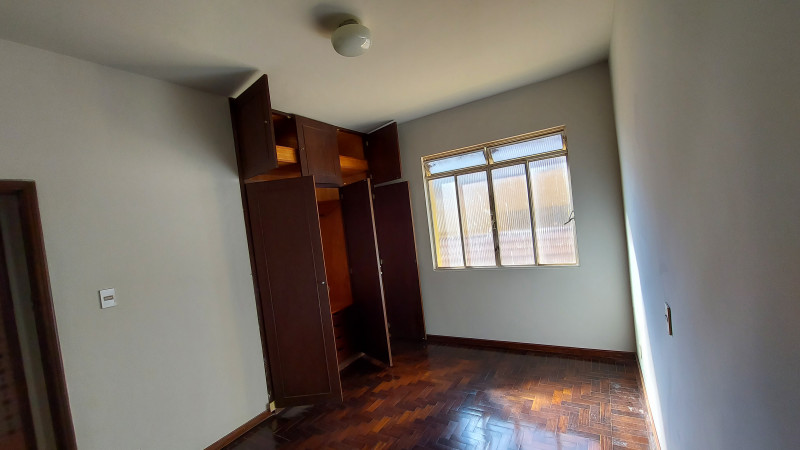 Casa à venda Santa Efigênia com 270m² e 4 quartos por R$ 1.090.000 - 1237992034-20230919-084754.jpg