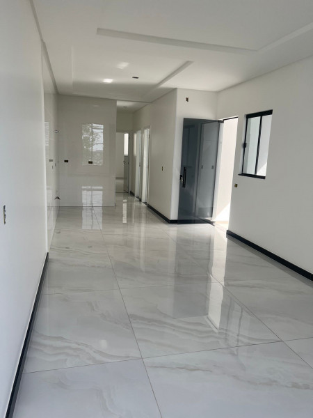 Casa à venda Cristo Rei com 112m² e 3 quartos por R$ 540.000 - 2073682945-82420190-19eb-4975-873a-f2c387fd89a0.jpg