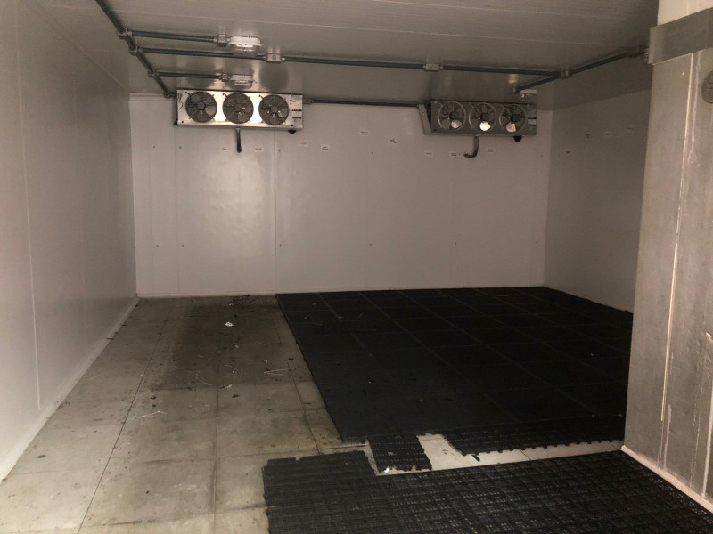 Comercial à venda Chácara Santo Antônio (Zona Sul) com 400m² e 1 quarto por R$ 180.000 - imovel-1-28.jpeg