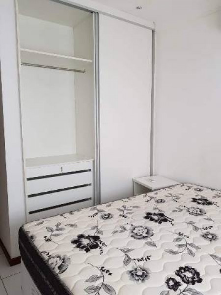 Casa de condomínio à venda Buraquinho com 180m² e 4 quartos por R$ 1.300.000 - 1441428887-5-suite-master-2.jpg