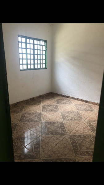 Casa à venda Centro com 100m² e 2 quartos por R$ 290.000 - 1715904431-img-8523.png