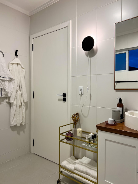 Apartamento à venda Pagani com 300m² e 2 quartos por R$ 800.000 - 1519367586-banheiro-suite-02.jpeg