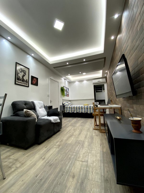 Kitnet à venda Cidade Baixa com 24m² e 1 quarto por R$ 175.000 - 1585356462-img-2083.jpg