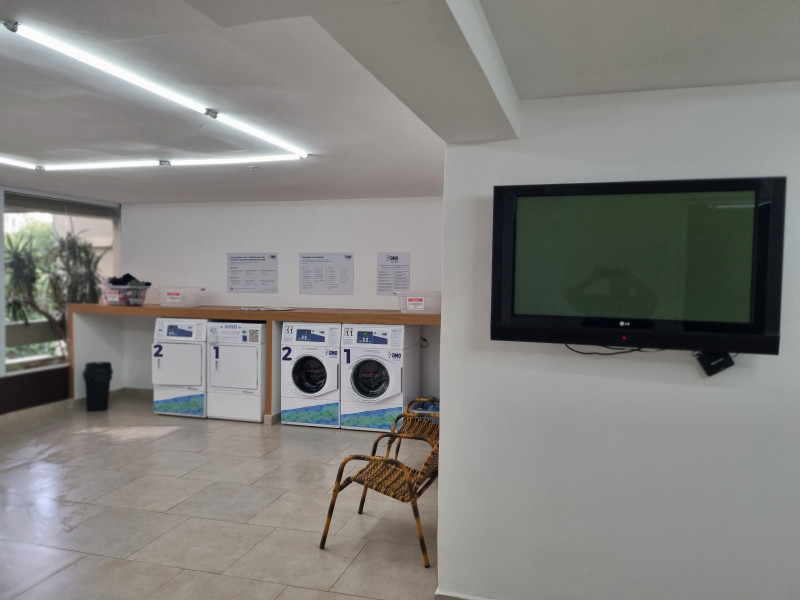 Apartamento à venda Copacabana com 50m² e 1 quarto por R$ 750.000 - 1812418203-lavanderia.jpg