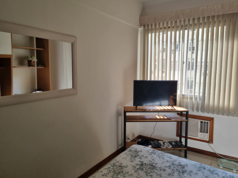 Apartamento à venda Copacabana com 50m² e 1 quarto por R$ 750.000 - 978164676-quarto3.jpg