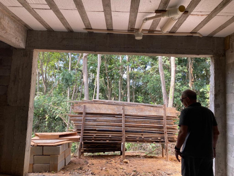 Terreno à venda Centro com 812m² e 1 quarto por R$ 850.000 - 270933156-img-20230925-wa0002.jpg