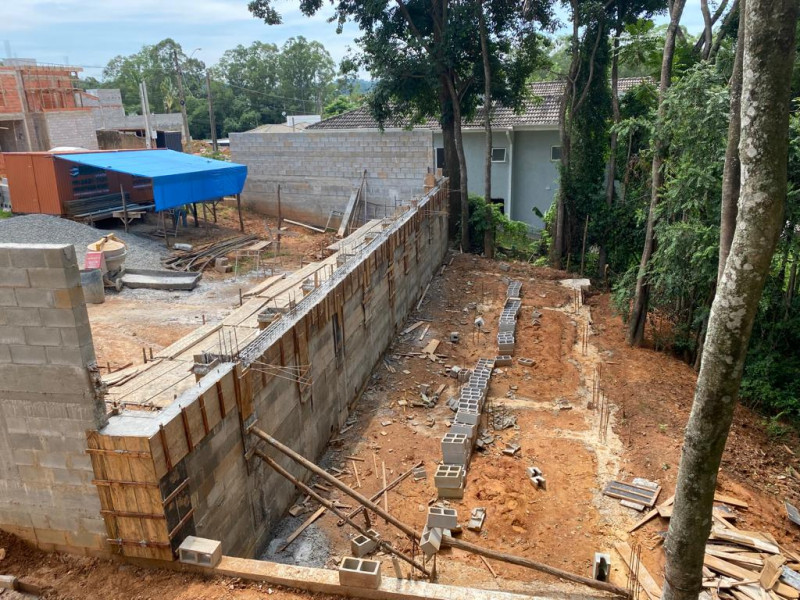 Terreno à venda Centro com 812m² e 1 quarto por R$ 850.000 - 767017843-img-20230925-wa0052.jpg