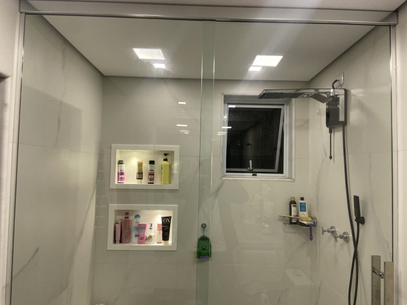 Casa à venda Vila Yolanda com 320m² e 3 quartos por R$ 980.000 - 1964258724-8e307f2b-45ba-48ee-ac5a-16c4713a1d93.jpeg