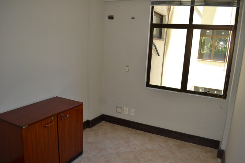 Comercial à venda Centro Histórico com 45m² e 1 quarto por R$ 245.000 - 1206692674-16.jpg