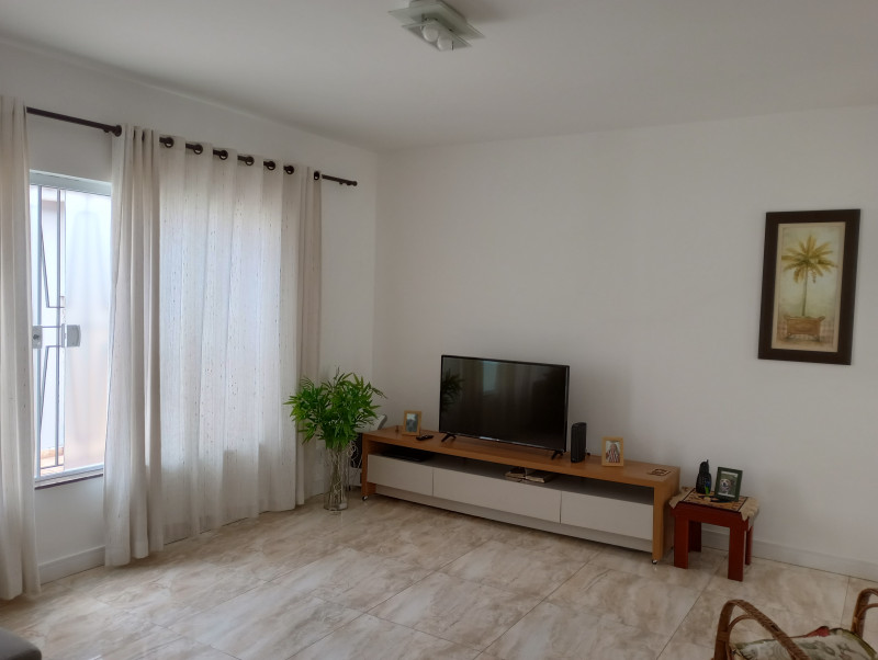 Casa à venda Rudge Ramos com 200m² e 3 quartos por R$ 680.000 - 2058446532-img-20230915-144546174-hdr.jpg