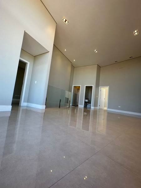 Casa de condomínio à venda Centro com 224m² e 3 quartos por R$ 1.499.000 - 445732493-4-salas-casa-araguari-2.jpeg