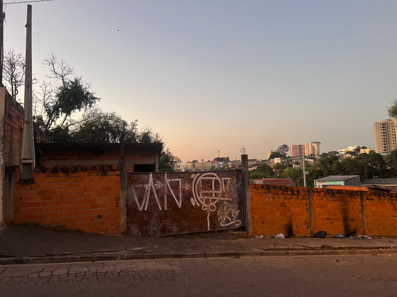 Terreno à venda Vila Aeroporto com 427m² e 1 quarto por R$ 427.000 - 1614096989-b16bb856-92aa-46f2-a86e-1277d225b4b2.jpeg