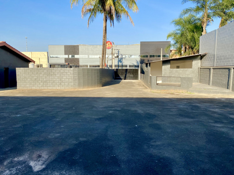 Comercial à venda Loteamento Industrial Salto Grande I com 2000m² e 1 quarto por R$ 2.300.000 - 1801743400-img-9537.jpg