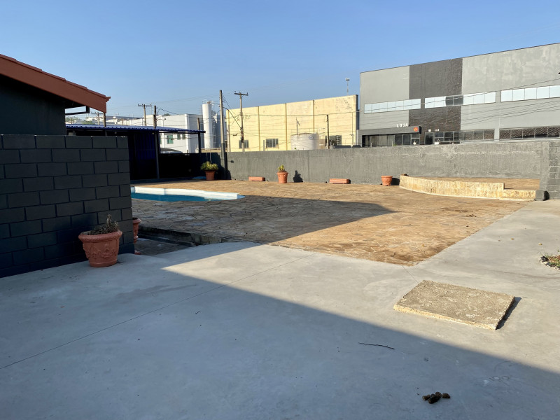 Comercial à venda Loteamento Industrial Salto Grande I com 2000m² e 1 quarto por R$ 2.300.000 - 2137827697-img-9538.jpg