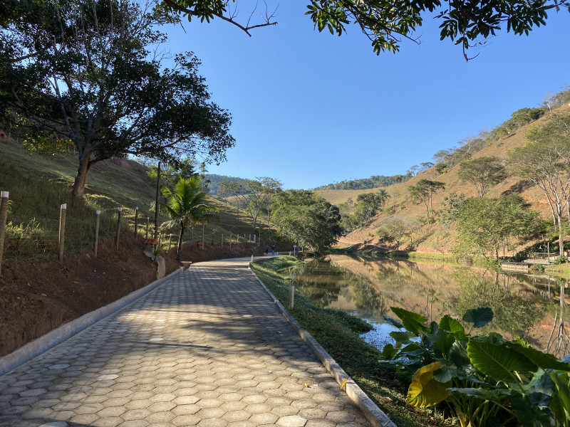 Fazenda à venda Centro com 432000m² e 6 quartos por R$ 6.500.000 - 1893952527-1b787c72-b6a9-436d-9e0f-df6f7a33a5f3.jpeg