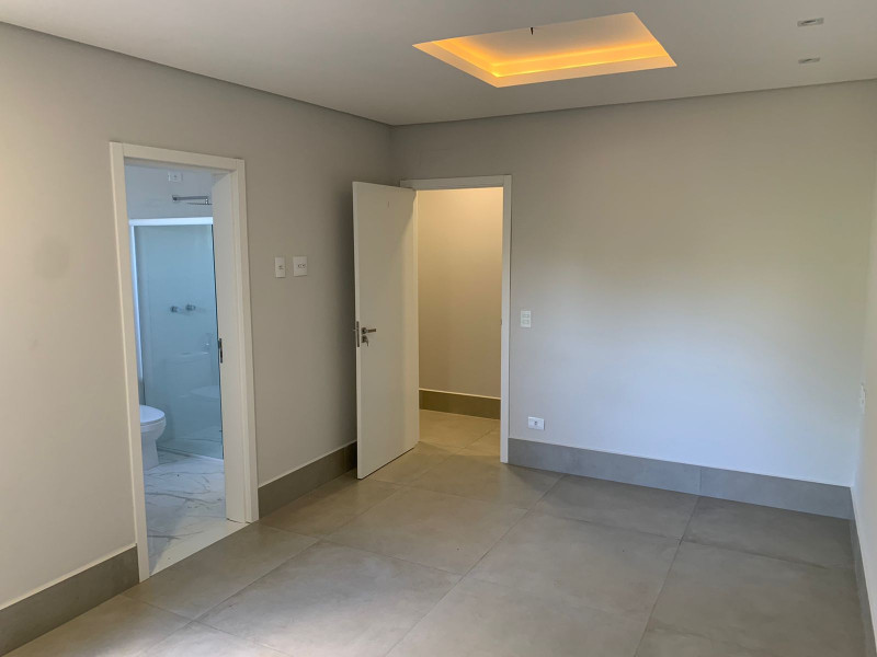 Casa à venda Vila Maracana com 246m² e 4 quartos por R$ 1.000.000 - 1044892906-whatsapp-image-2022-05-25-at-10.jpeg