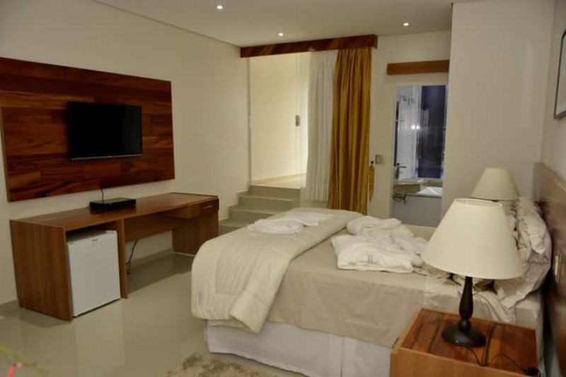 Comercial à venda Centro com 238333m² e 1 quarto por R$ 7.500.000 - 1345063233-whatsapp-image-2023-09-26-at-10.jpeg
