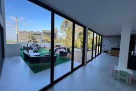 Casa de condomínio à venda Quinta dos Angicos com 300m² - 3 dormitórios -  vagas - R$ 1.700.000 - 238085974-whatsapp-image-2023-09-26-at-19.jpeg