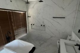Casa de condomínio à venda Quinta dos Angicos com 300m² - 3 dormitórios -  vagas - R$ 1.700.000 - 640840266-whatsapp-image-2023-09-26-at-19.jpeg