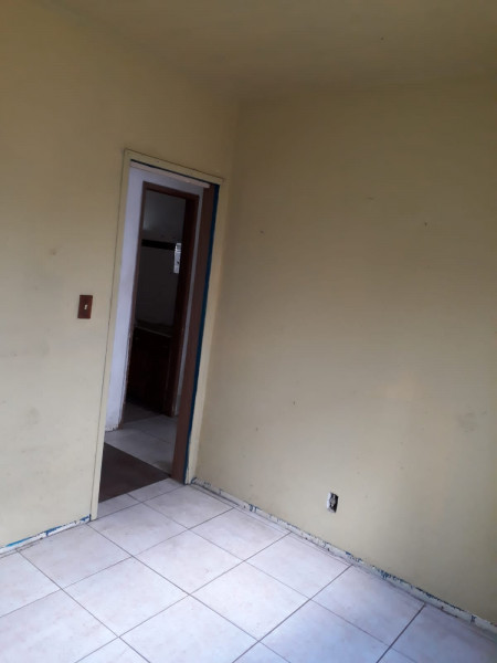 Apartamento à venda Rubem Berta com 52m² e 2 quartos por R$ 60.000 - 1205040034-img-20230117-wa0028.jpg