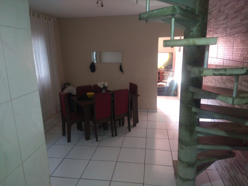 Casa à venda Vila Freitas com 125m² e 6 quartos por R$ 400.000 - 1233093671-6b5592b8-163a-4eb5-a281-5af17b0f56eb.jpeg