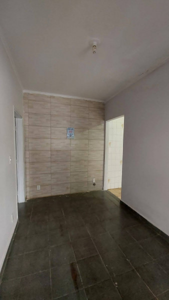 Casa à venda Jardim Aeroporto III com 160m² e 2 quartos por R$ 120.000 - 132387972-img-20230418-wa0007.jpg