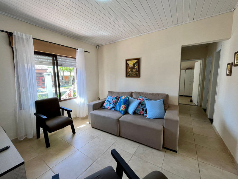 Casa à venda Atlântida sul  com 240m² e 7 quartos por R$ 550.000 - 1675570531-370268857-10231271867805685-9214661646466950029-n.jpg