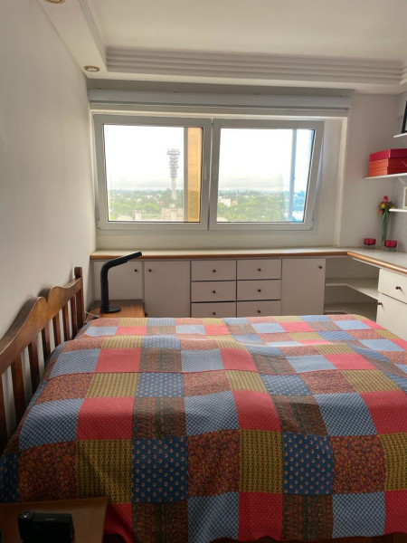 Apartamento à venda Mercês com 160m² e 4 quartos por R$ 940.000 - 2112161352-7ead6039-c160-4ea3-909d-8b5e292d4968.jpeg