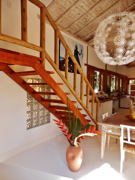 Casa à venda CENTRO com 350m² e 2 quartos por R$ 4.000.000 - 693250877-sala-vista-cozinha.JPG