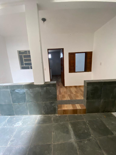 Casa à venda Jardim Santa Luzia com 256m² e 3 quartos por R$ 450.000 - 1016362197-ca7a91f1-7ba5-4d99-915b-370413ffca57.jpeg