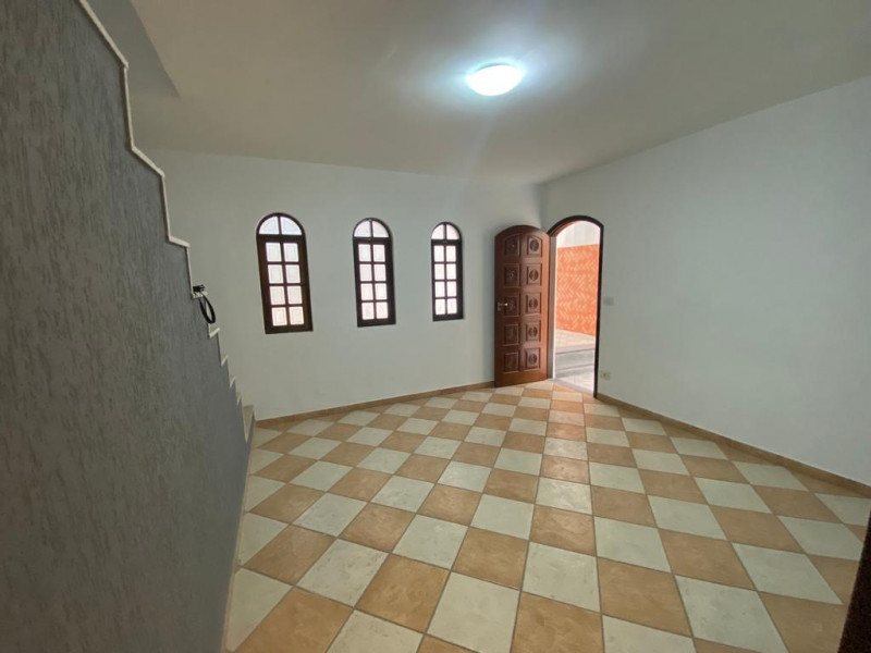 Casa à venda Jardim Santa Luzia com 256m² e 3 quartos por R$ 450.000 - 1519707659-7c844049-da2c-458d-b43d-03511b1498ea.jpeg