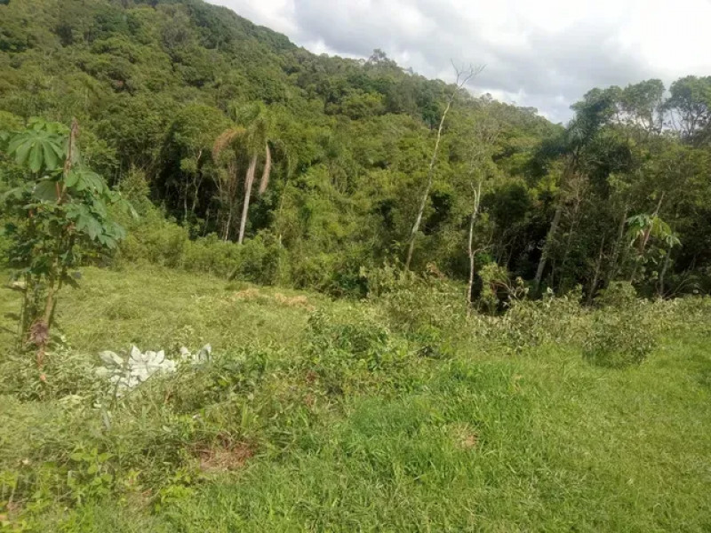 Casa à venda Conjunto Promorar São Luis com 75m² e 5 quartos por R$ 320.000 - 1595725064-1.jpg