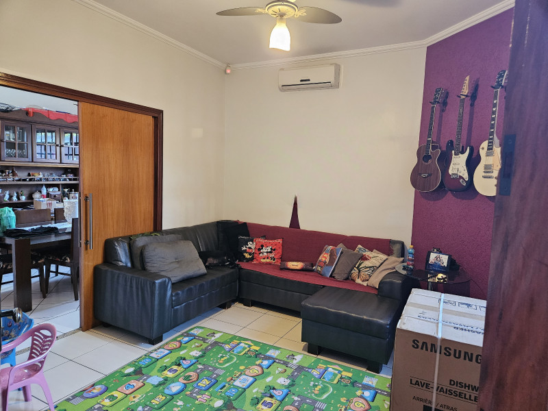 Casa à venda Jardim Ciranda com 130m² e 3 quartos por R$ 560.000 - 1115713786-20230915-155339.jpg