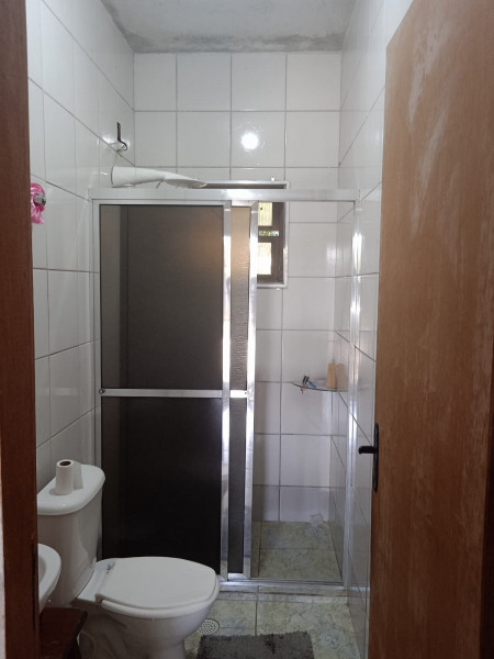 Casa à venda Jardim Regina com 360m² e 2 quartos por R$ 300.000 - 141486468-wc-social.jpg