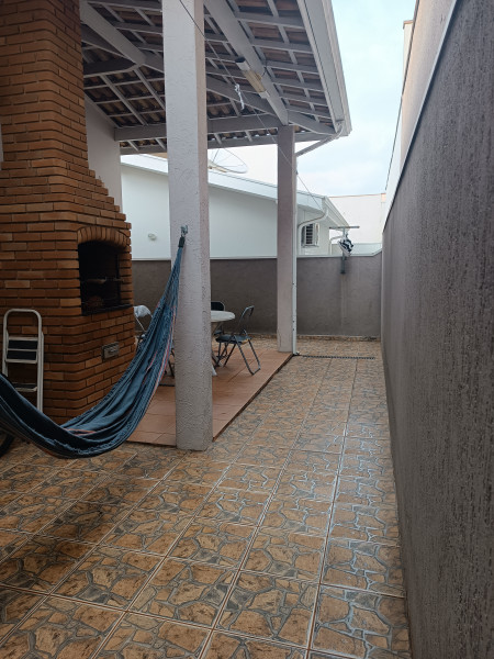 Casa de condomínio à venda Lenheiro com 190m² e 3 quartos por R$ 850.000 - 1911699012-quintal.jpg
